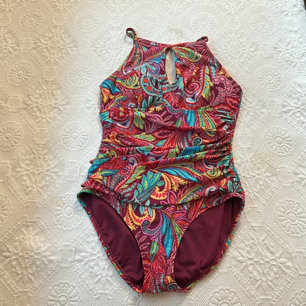 Ellen Tracy paisley keyhole Swimsuit NWOT - Picture 2 of 4